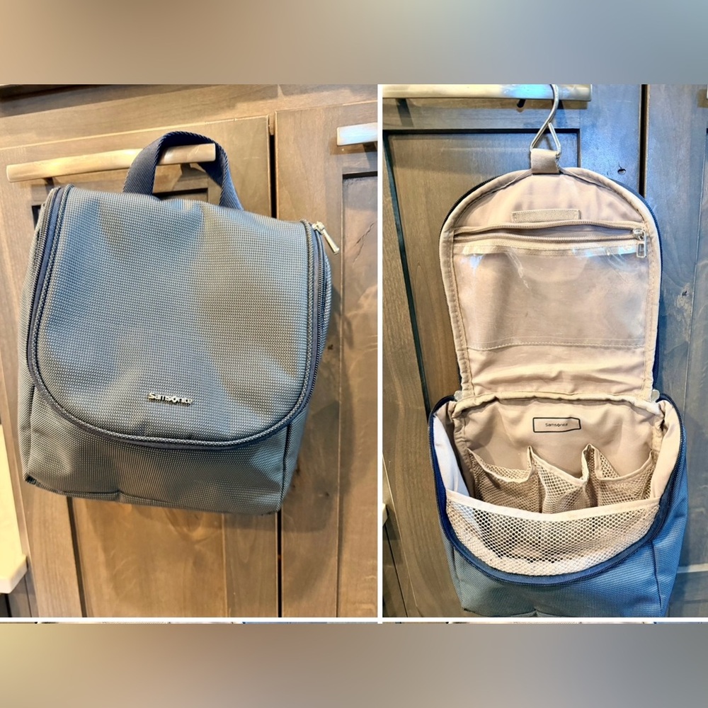 Samsonite brand hanging makeup/ toiletry bag